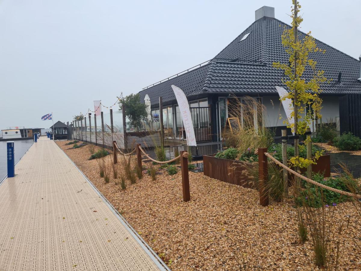 Welkom In Mijn Studio Bij Het Snekermeer ! Offingawier Kültér fotó